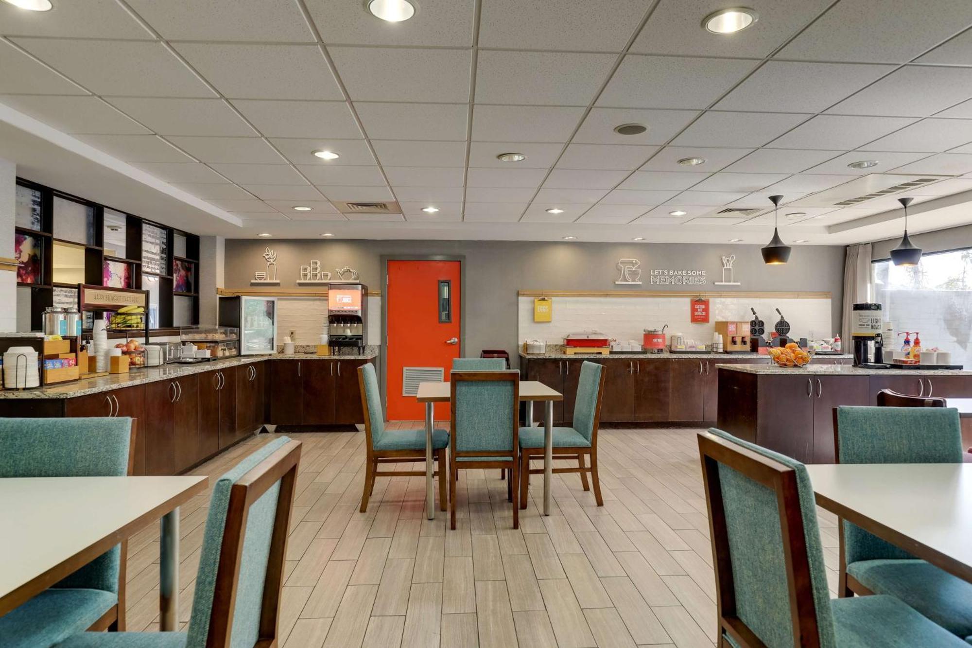 Hampton Inn Cumming Exterior foto